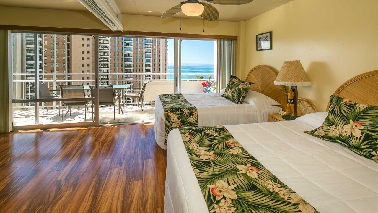 Photo of Bedroom in Waikiki