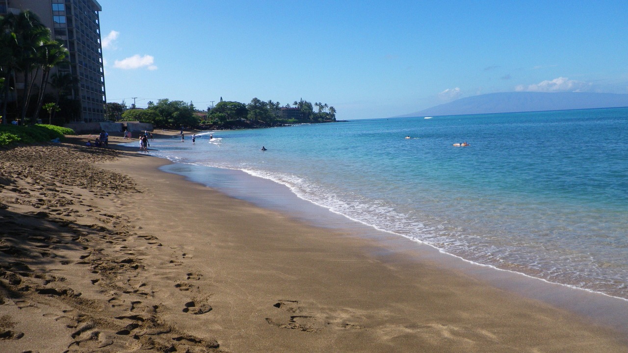 Photo of Others in Kahana