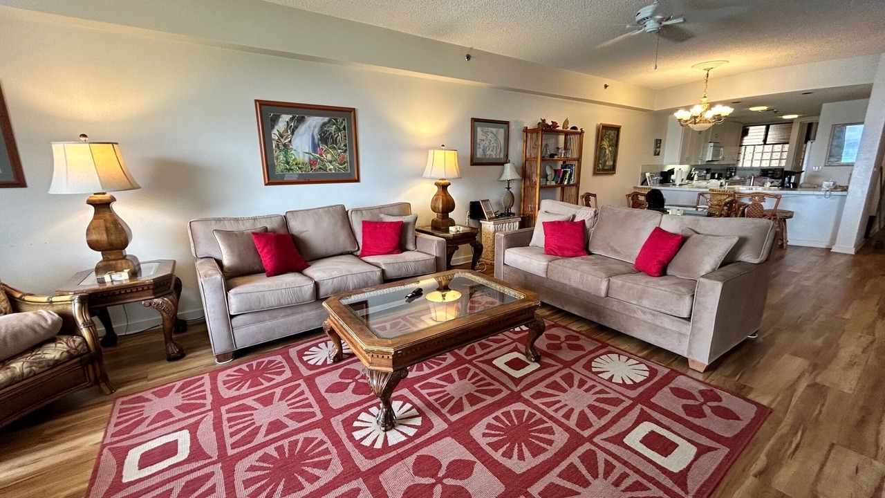 Photo of Livingroom in Kahana