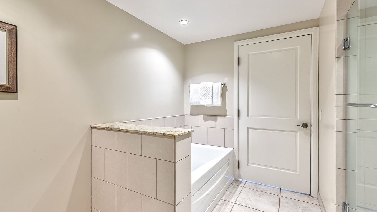 Photo of Bathroom in Honokowai