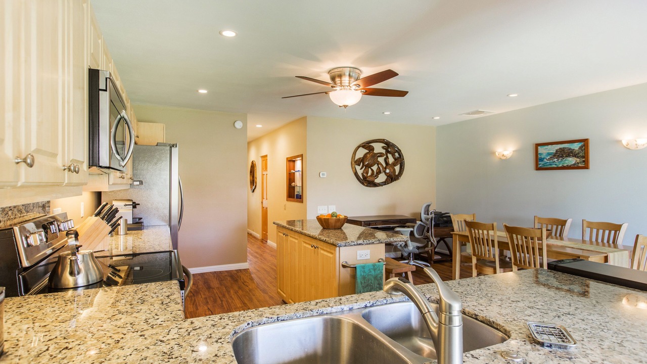 Photo of Bedroom in Portlock