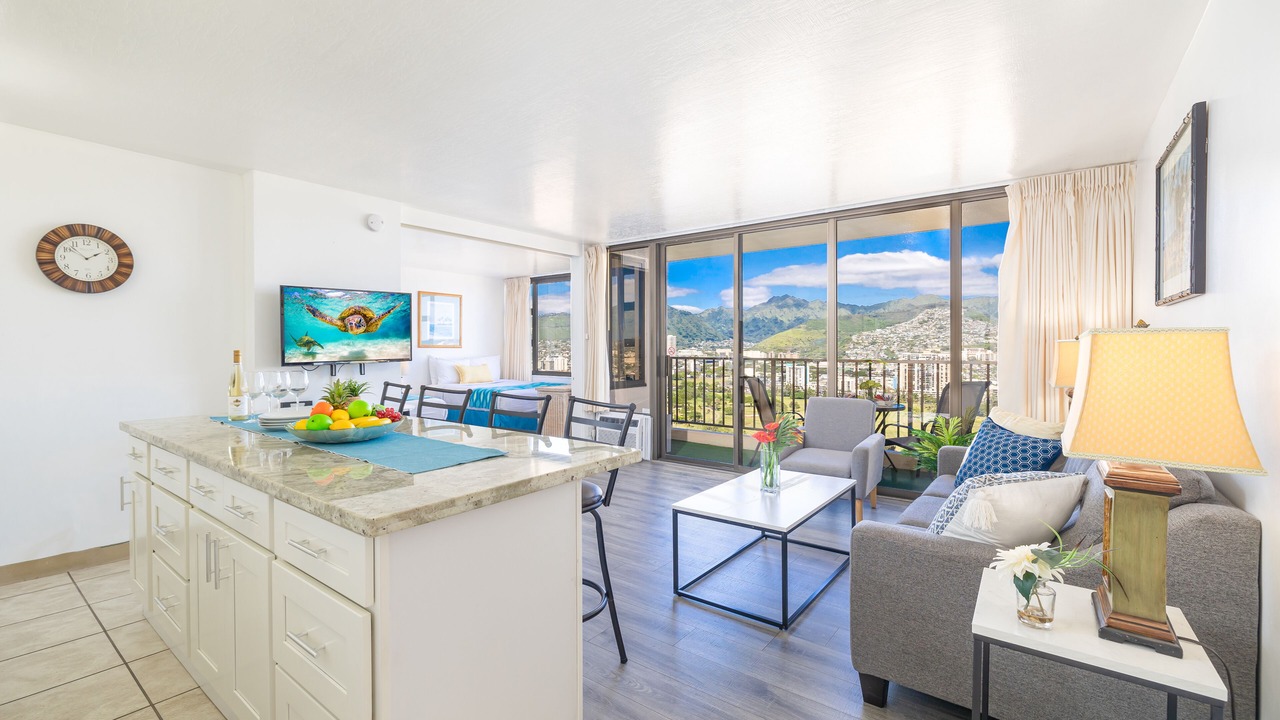 Photo of Bedroom in Waikiki
