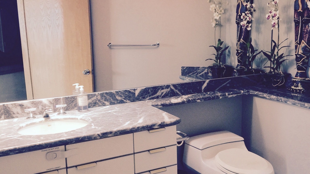 Photo of Bathroom in McCully - Moiliili