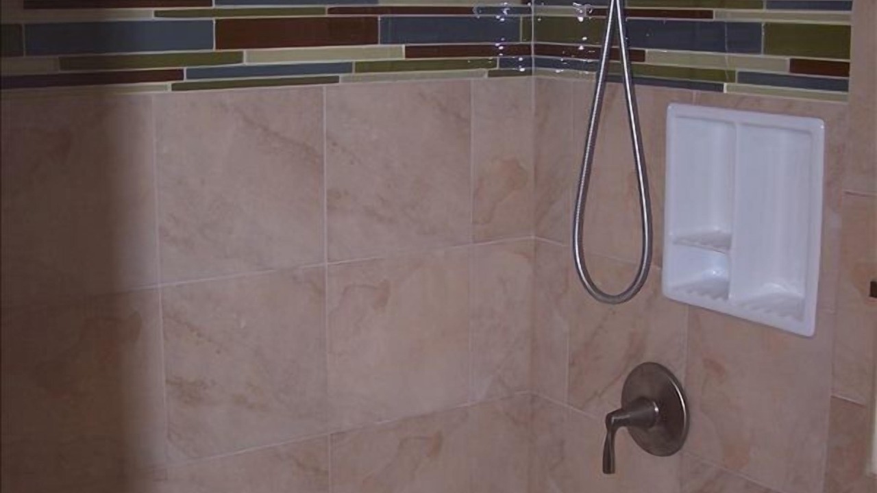 Photo of Bathroom in Honokowai