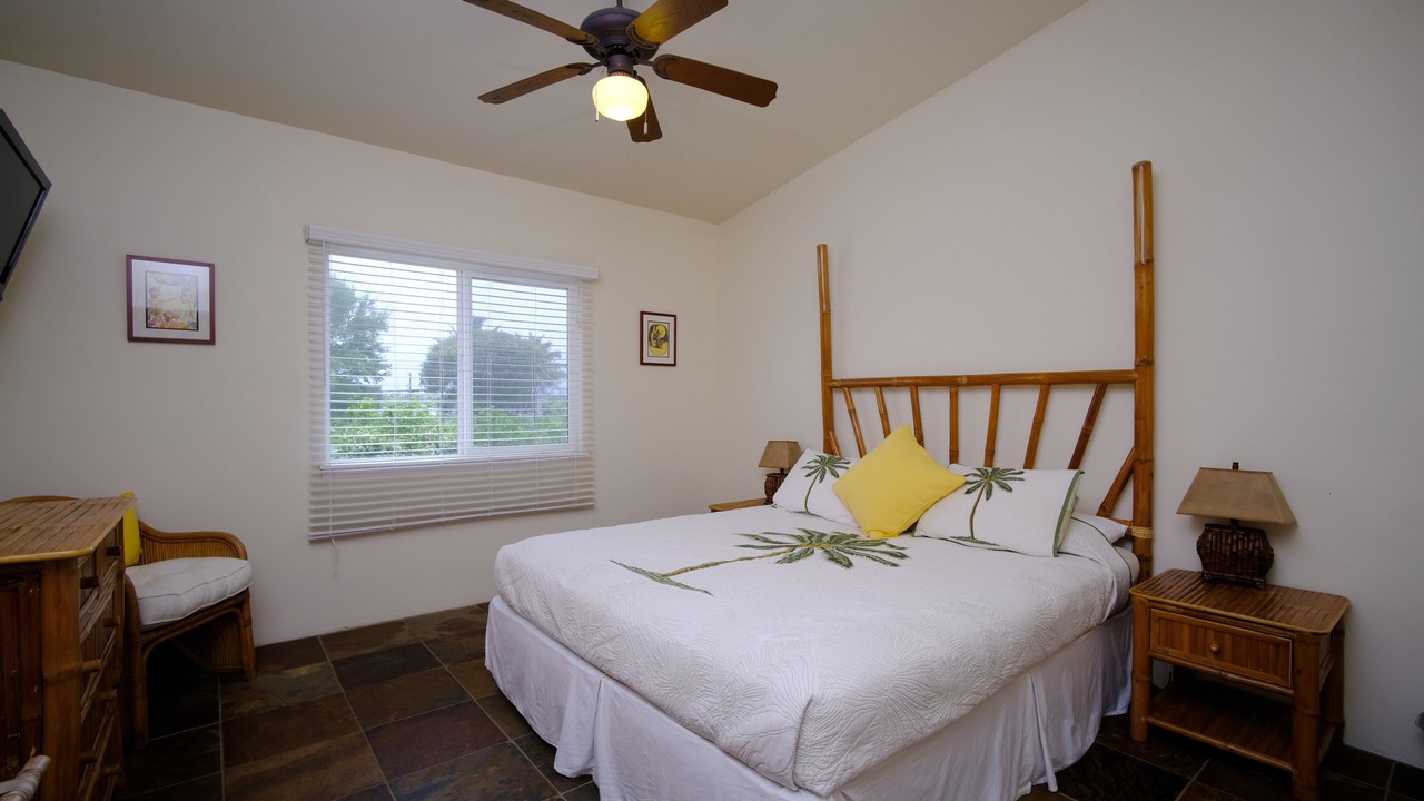 Photo of Bedroom in Waialua