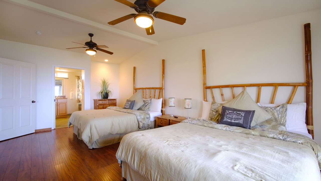 Photo of Bedroom in Waialua