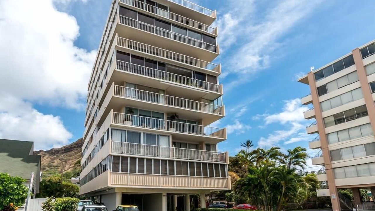 Photo of Others in Diamond Head - Kapahulu - St. Louis