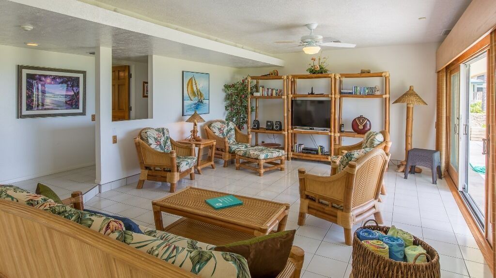 Photo of Livingroom in Kalama Tract
