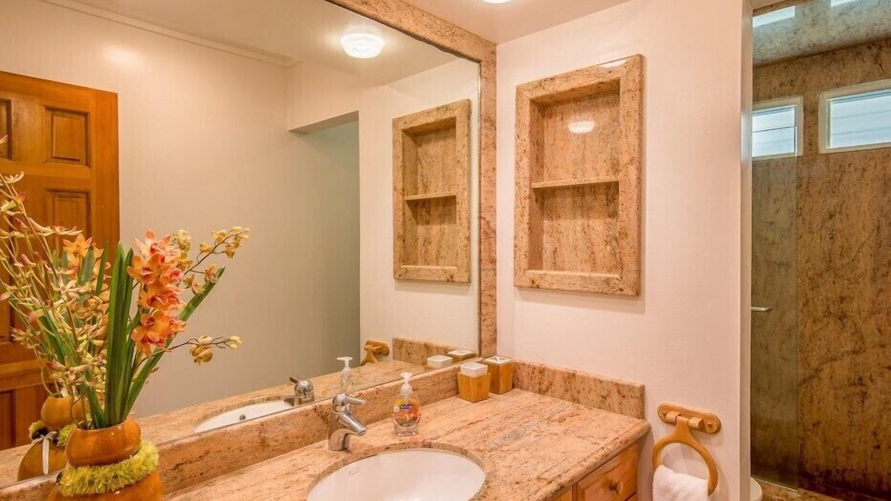 Photo of Bathroom in Kalama Tract
