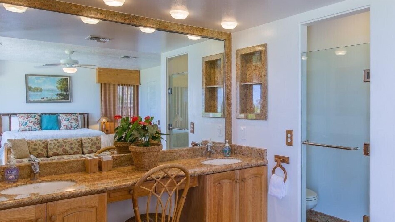 Photo of Bathroom in Kalama Tract