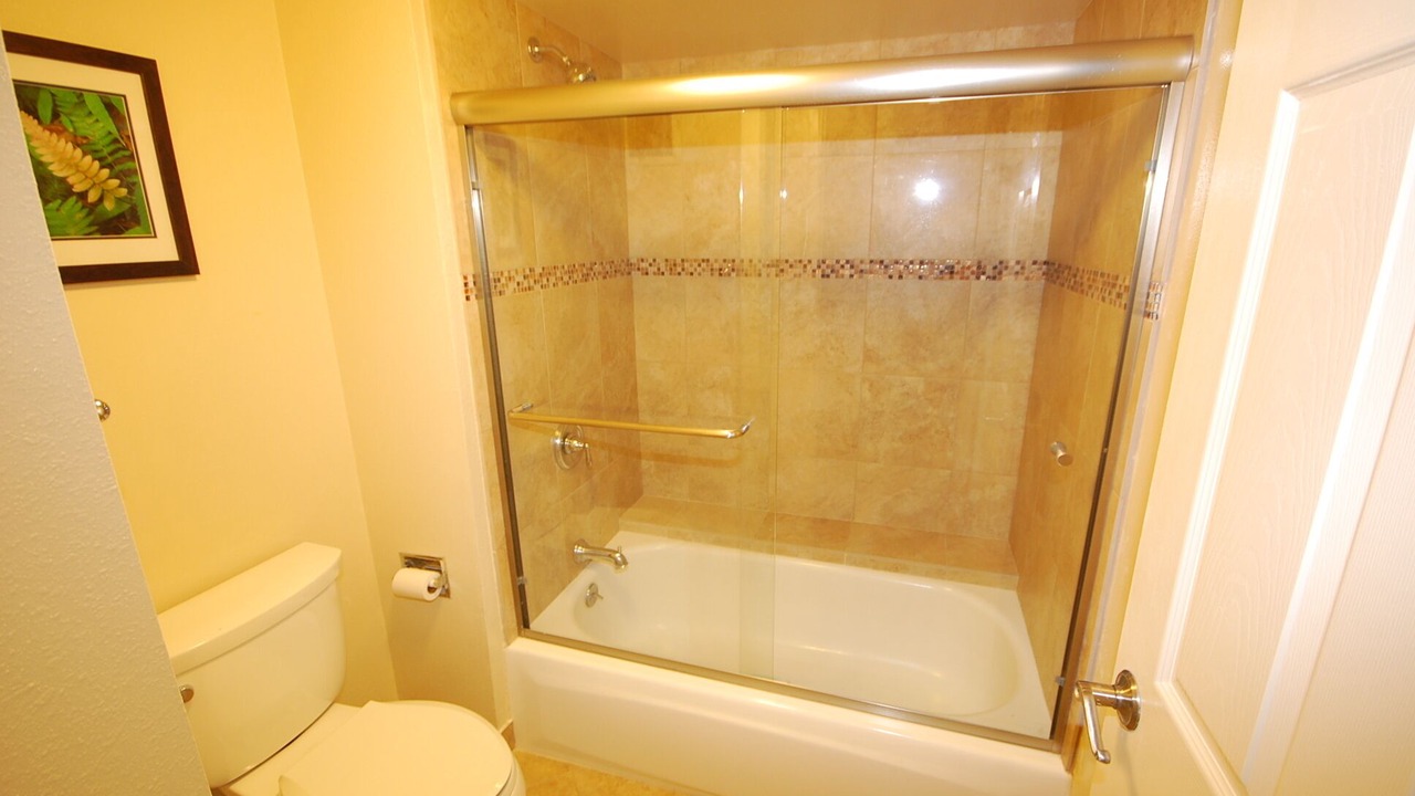 Photo of Bathroom in Honokowai