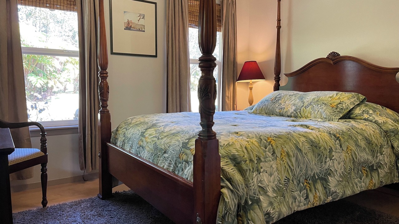 Photo of Bedroom in Volcano