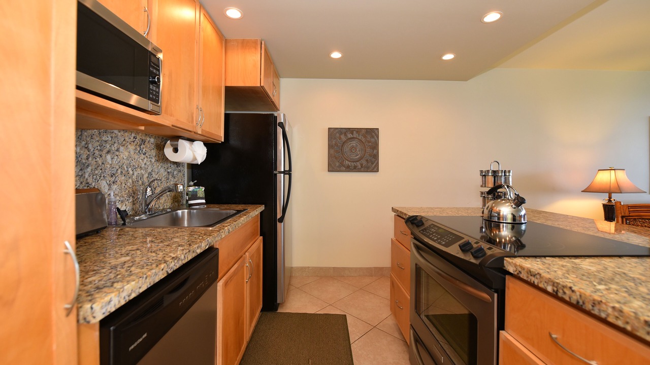 Photo of Kitchen in Kahana