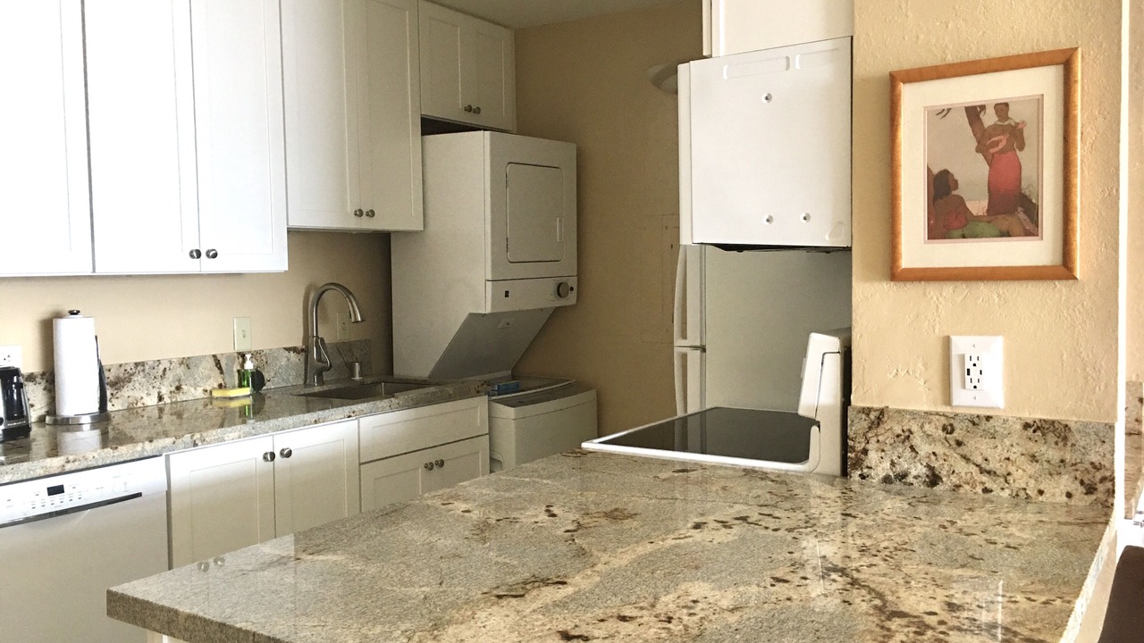 Photo of Kitchen in Maalaea