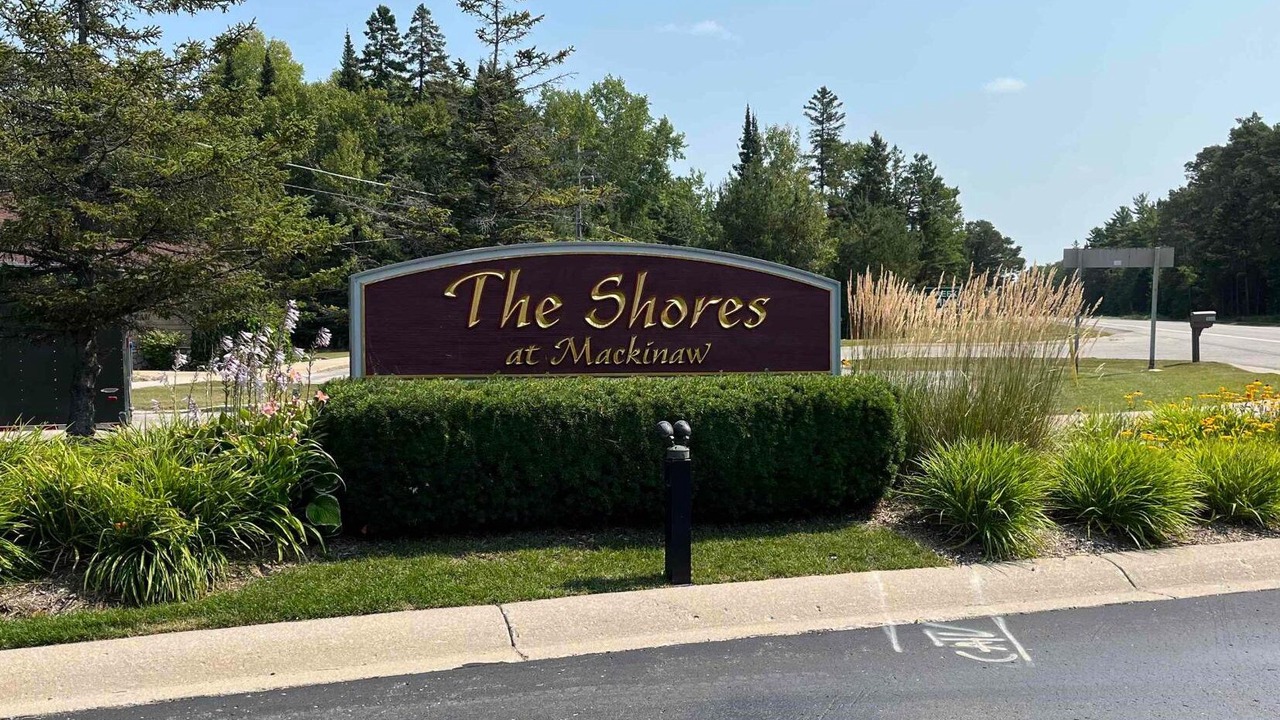Photo of Others in Mackinaw City