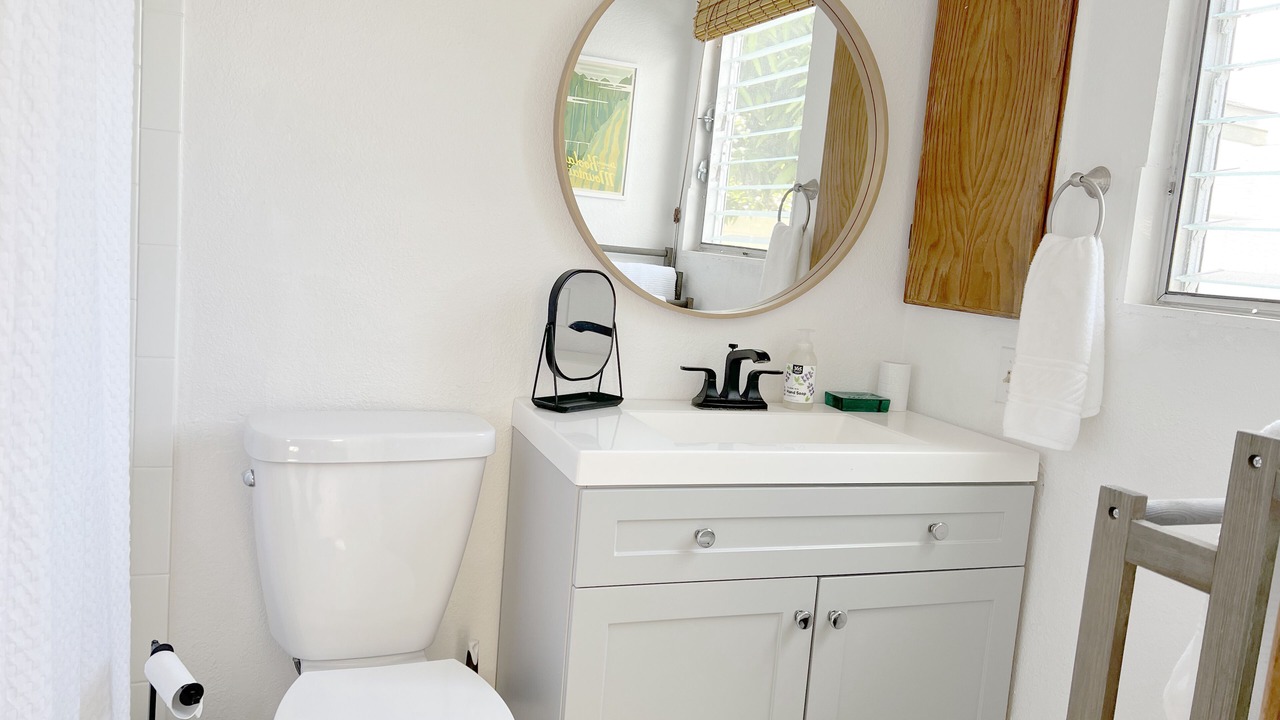 Photo of Bathroom in Kailua