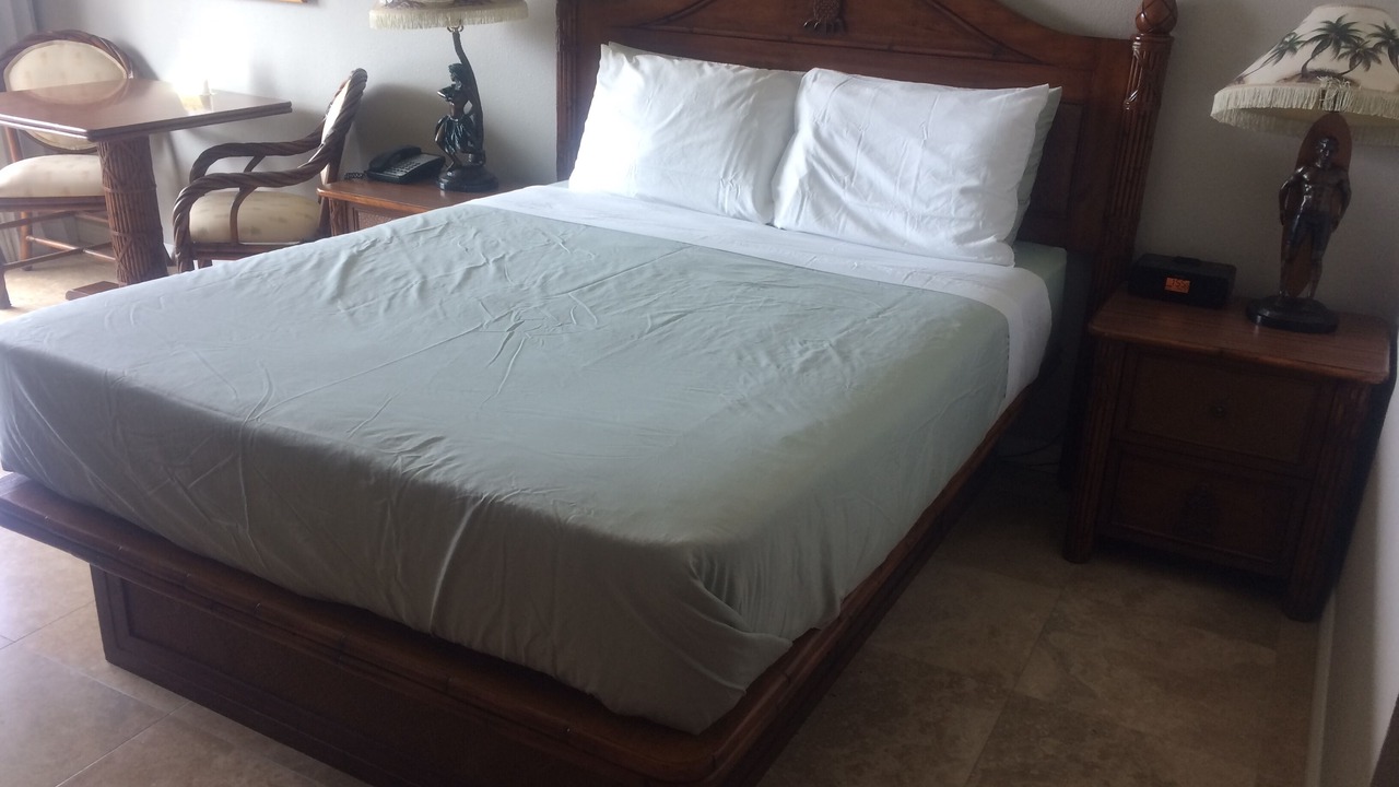 Photo of Bedroom in Waikiki