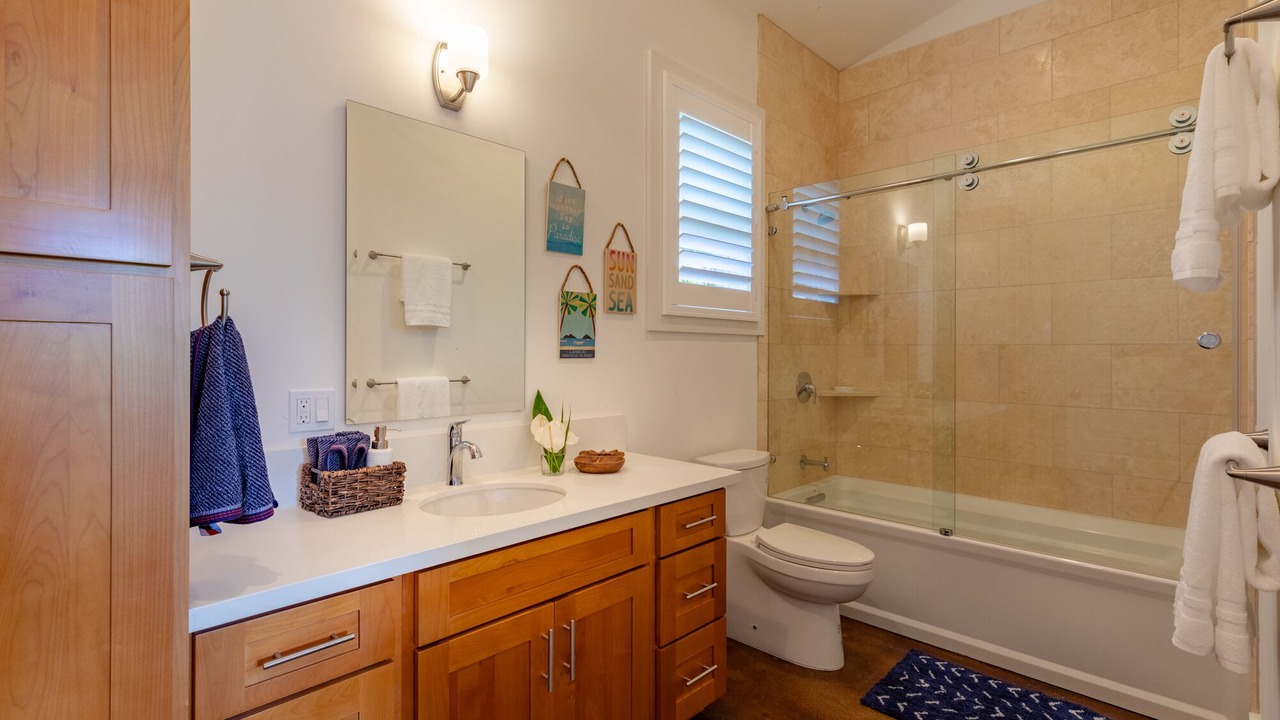 Photo of Bathroom in Lanikai