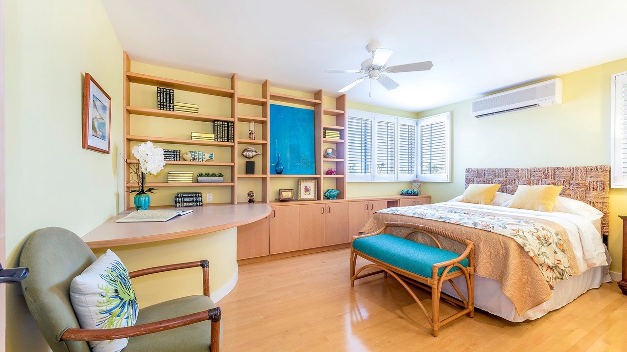Photo of Bedroom in Kahala