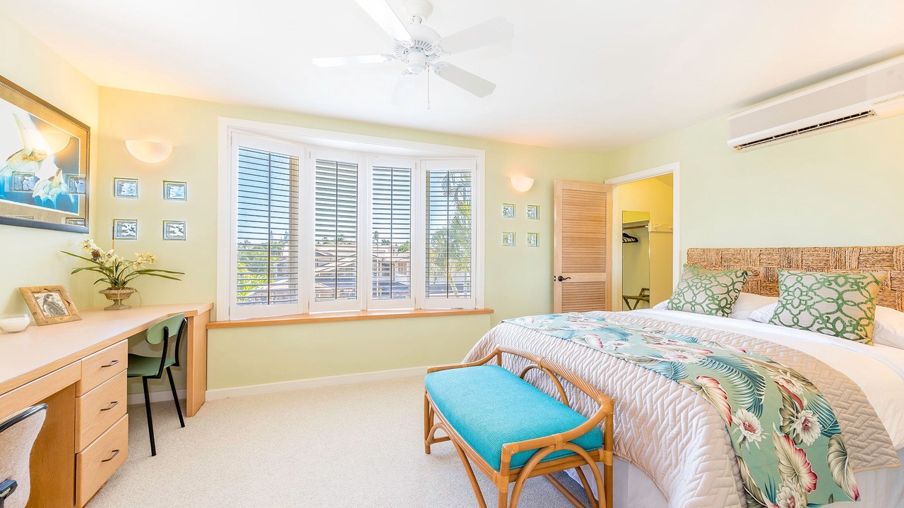 Photo of Bedroom in Kahala