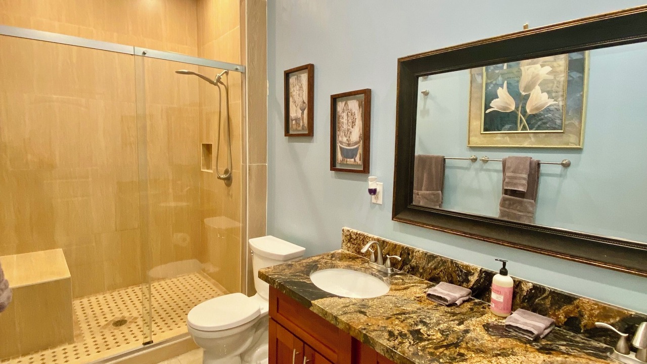 Photo of Bathroom in Kahala