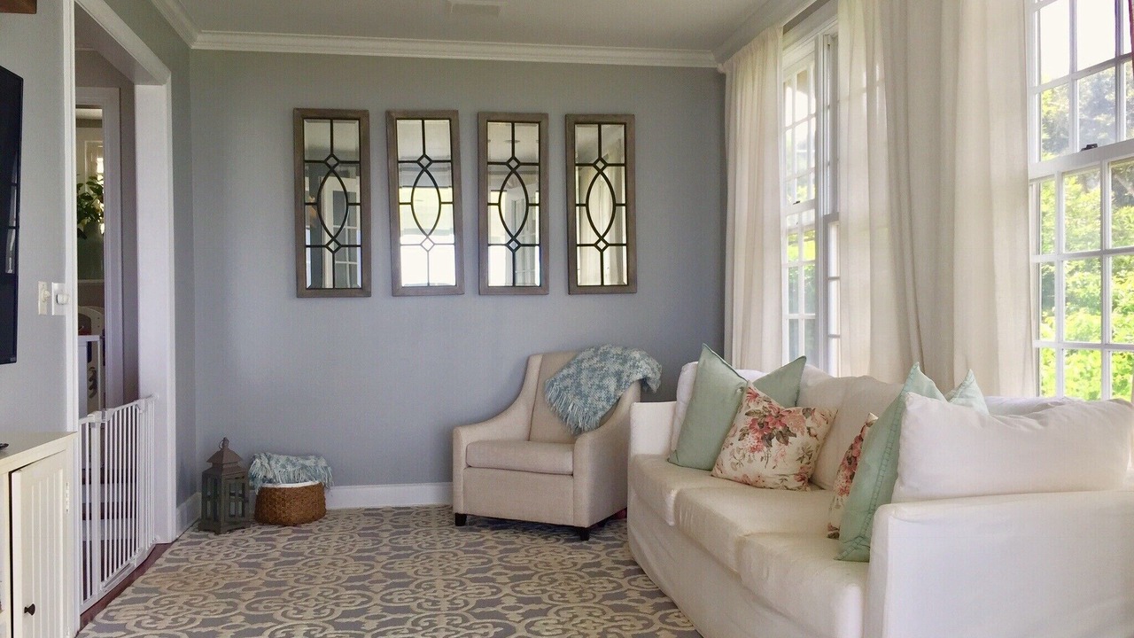 Photo of Bedroom in Maunalani Heights