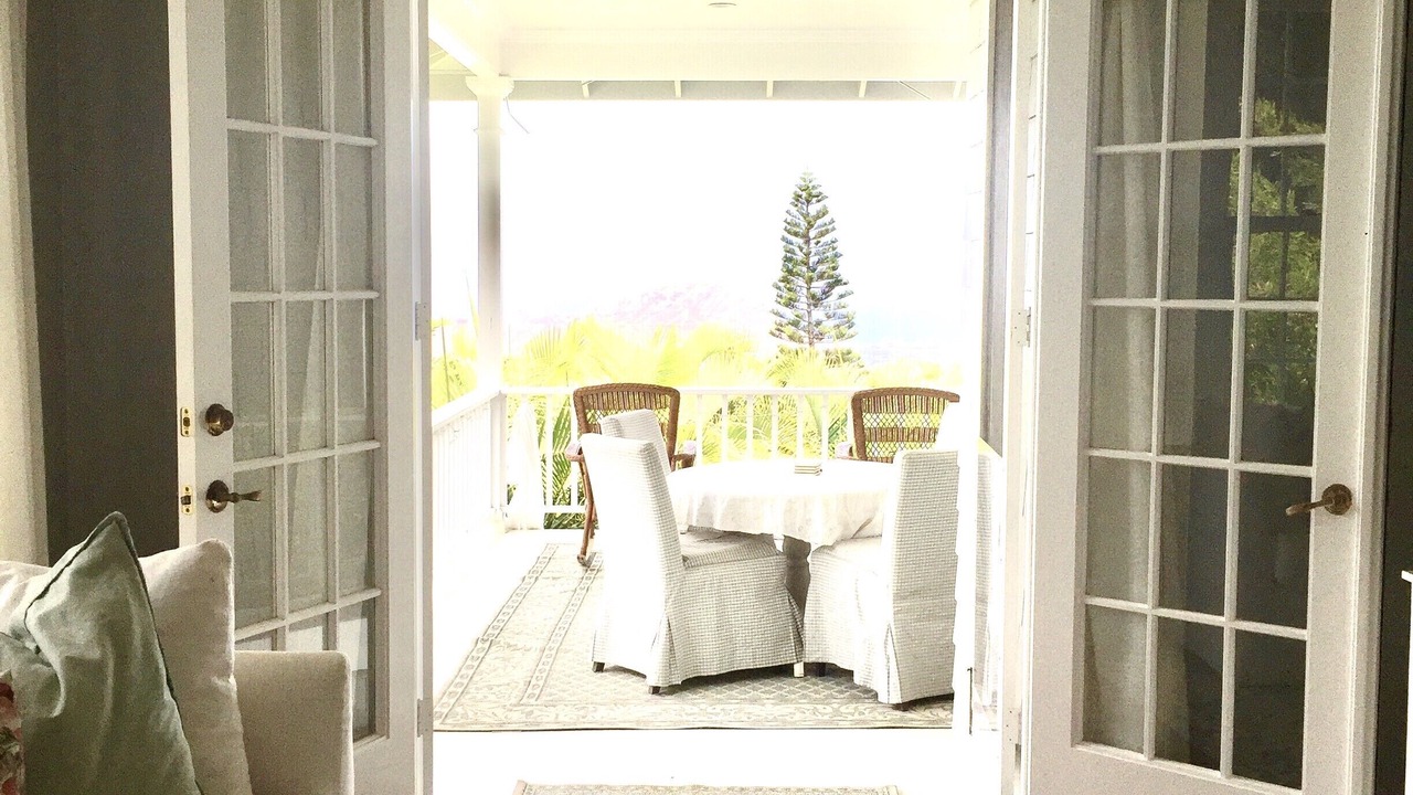 Photo of Bedroom in Maunalani Heights