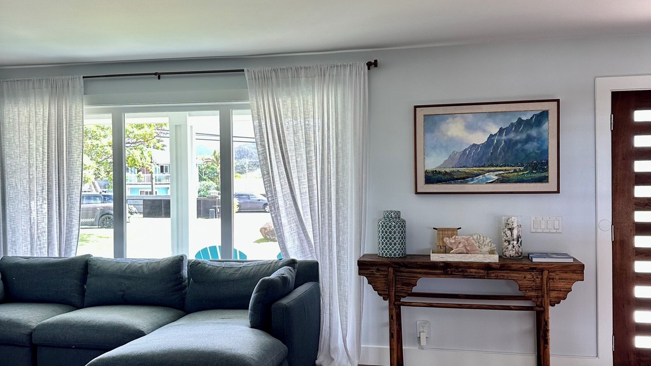 Photo of Livingroom in Laie