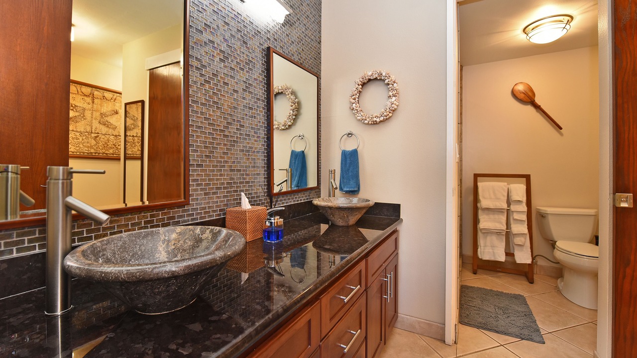 Photo of Bathroom in Kahana