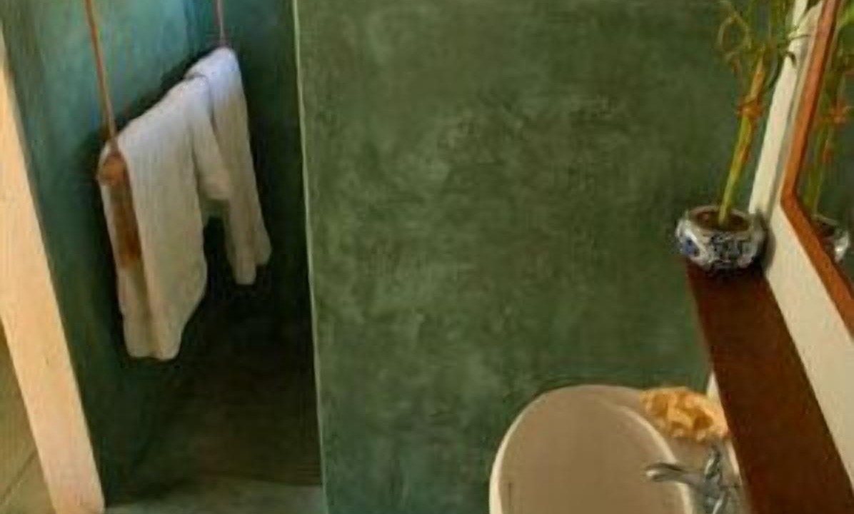 Photo of Bathroom in Mokuleia