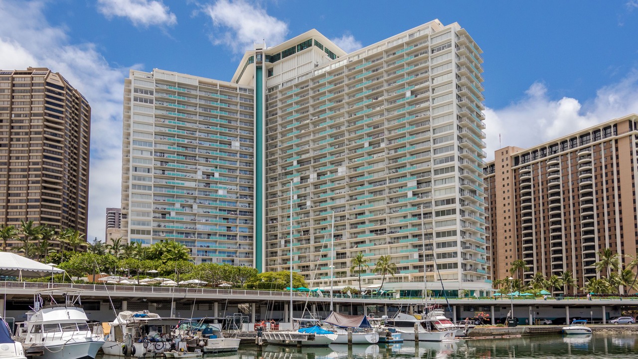 Photo of Others in Waikiki