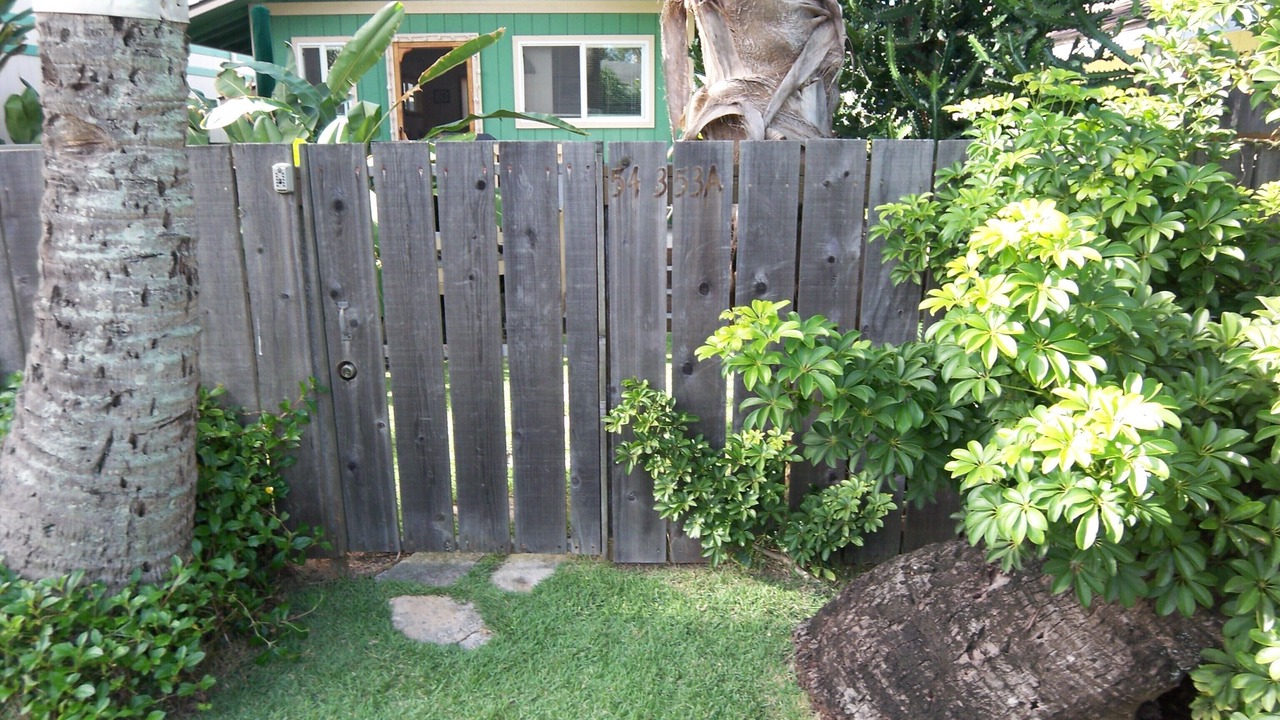 Photo of Others in Laie