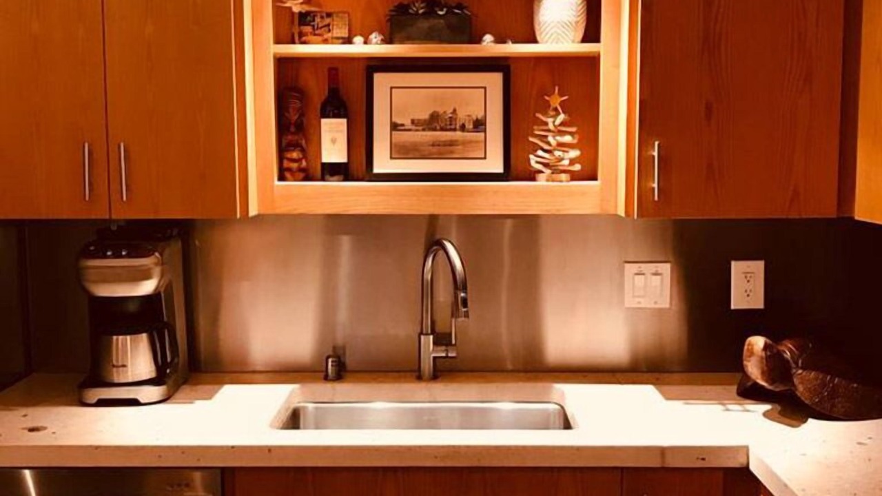 Photo of Kitchen in Diamond Head - Kapahulu - St. Louis