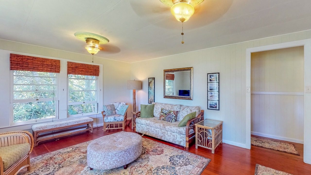 Photo of Livingroom in Papaikou
