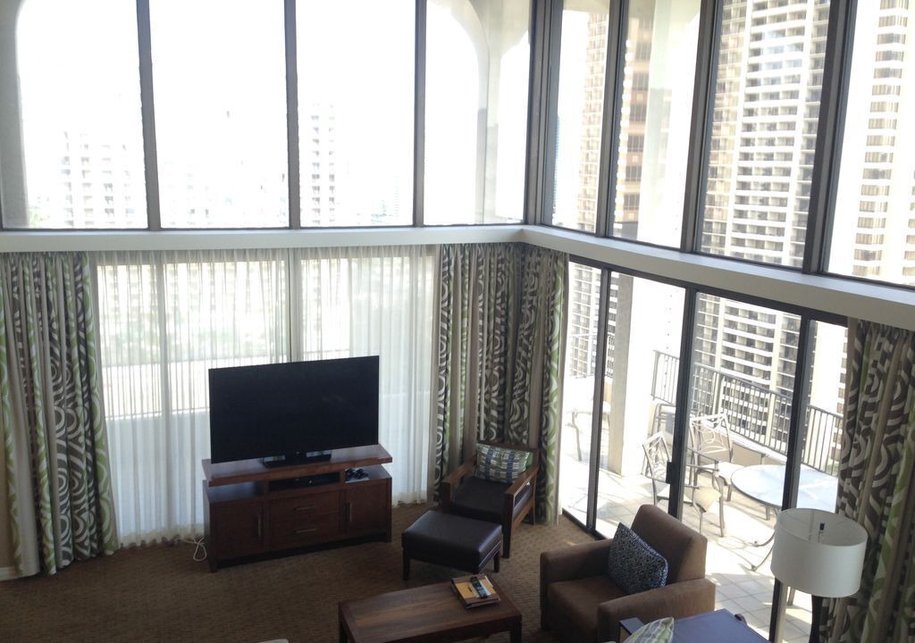 Photo of Livingroom in Waikiki