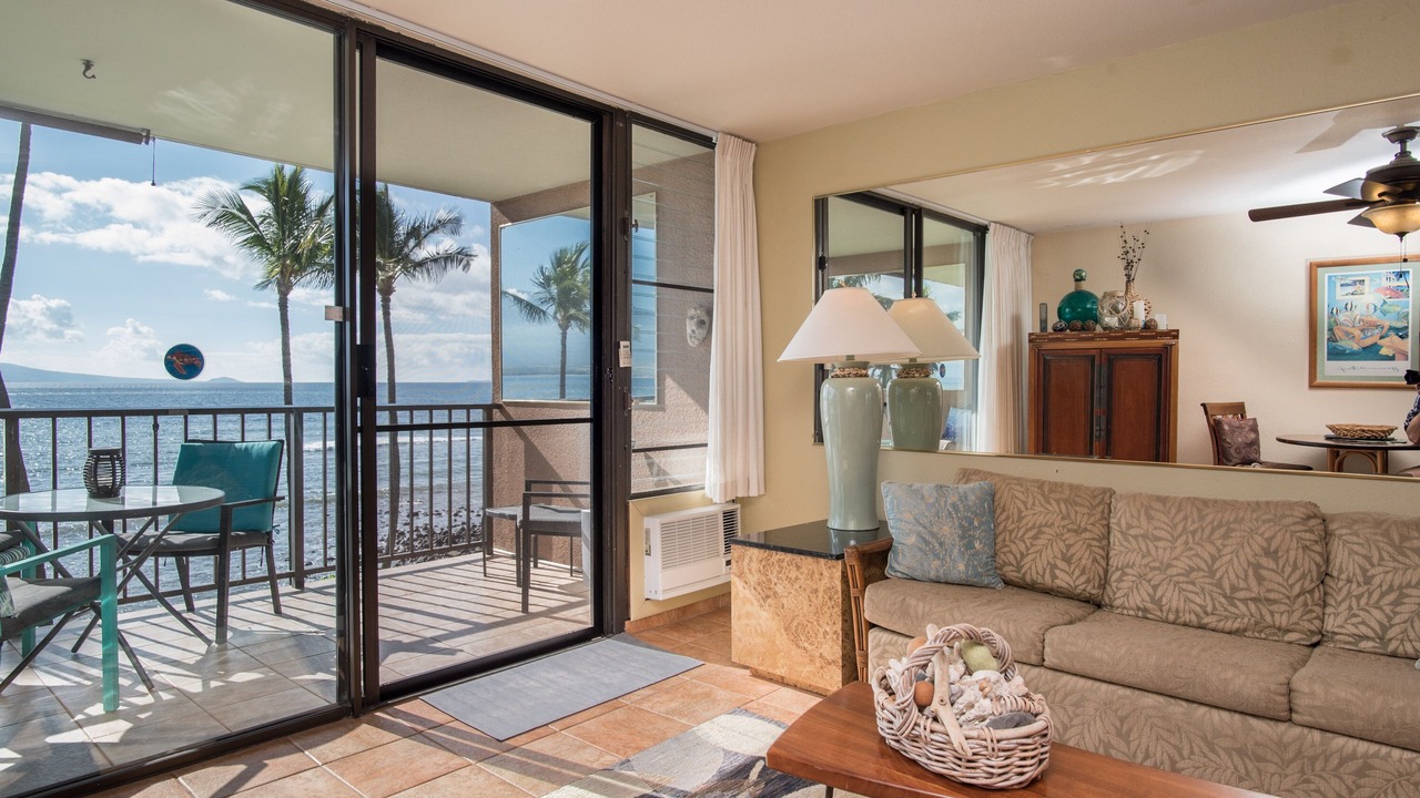 Photo of Bedroom in Maalaea