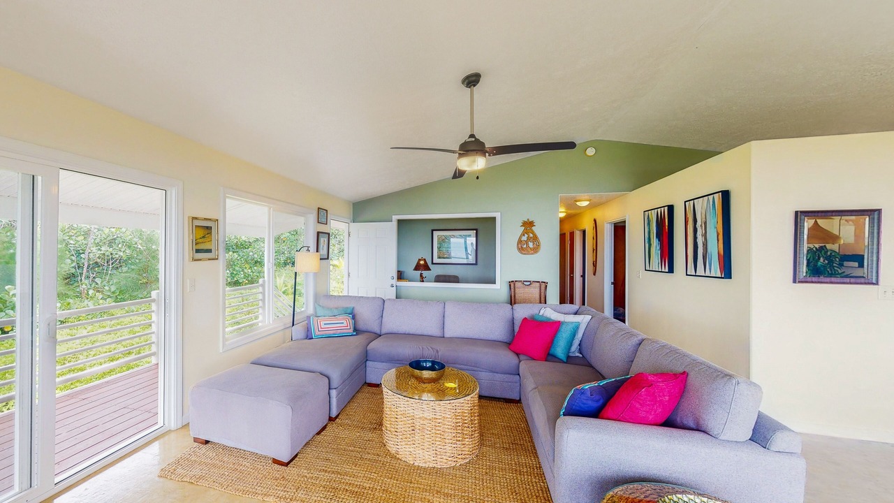 Photo of Livingroom in Keaau