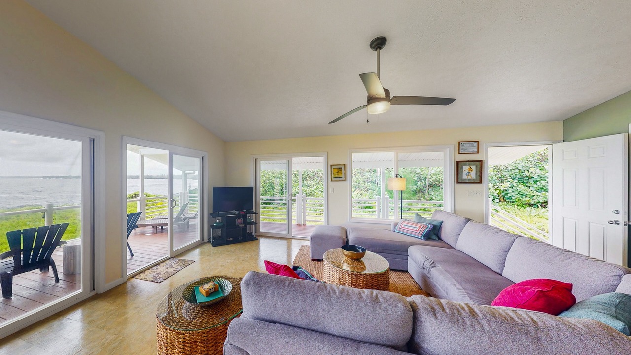 Photo of Livingroom in Keaau