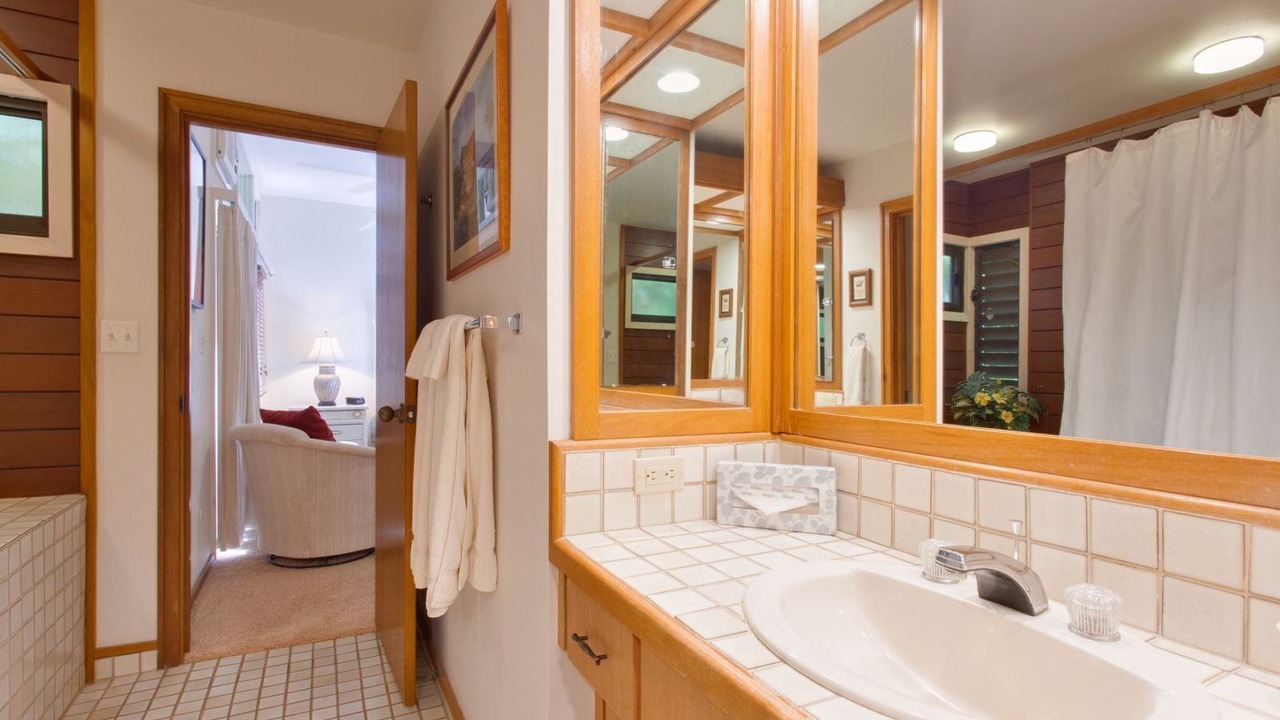 Photo of Bathroom in Kapalua
