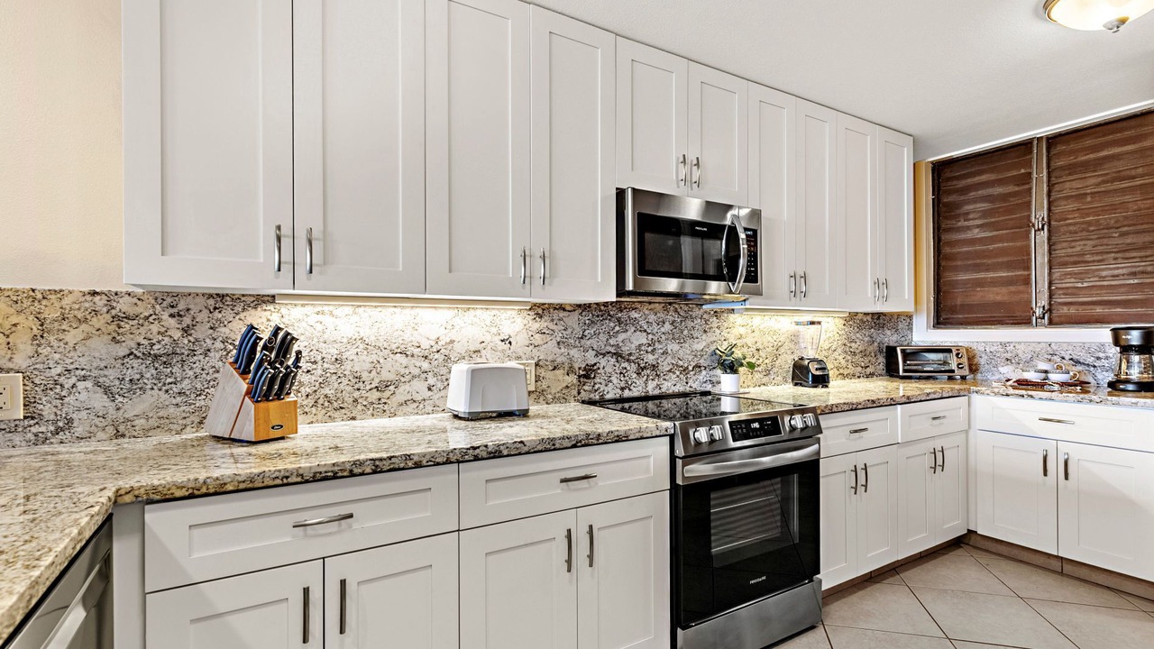 Photo of Kitchen in Kahana