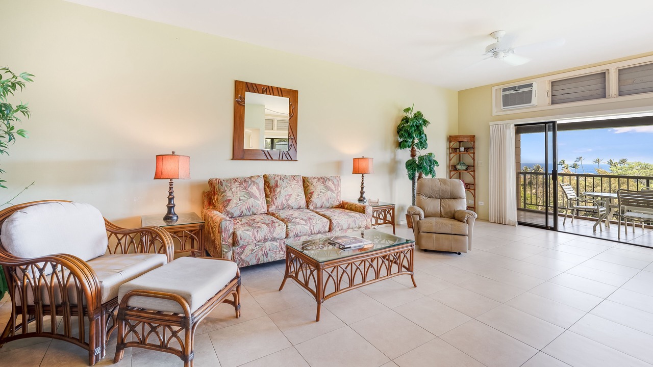 Photo of Livingroom in Kapalua