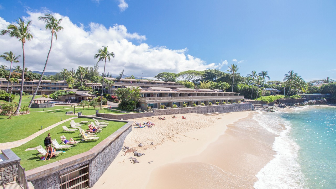 Photo of Others in Kahana