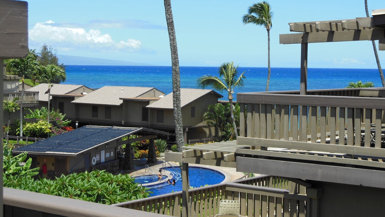 Photo of Others in Kahana