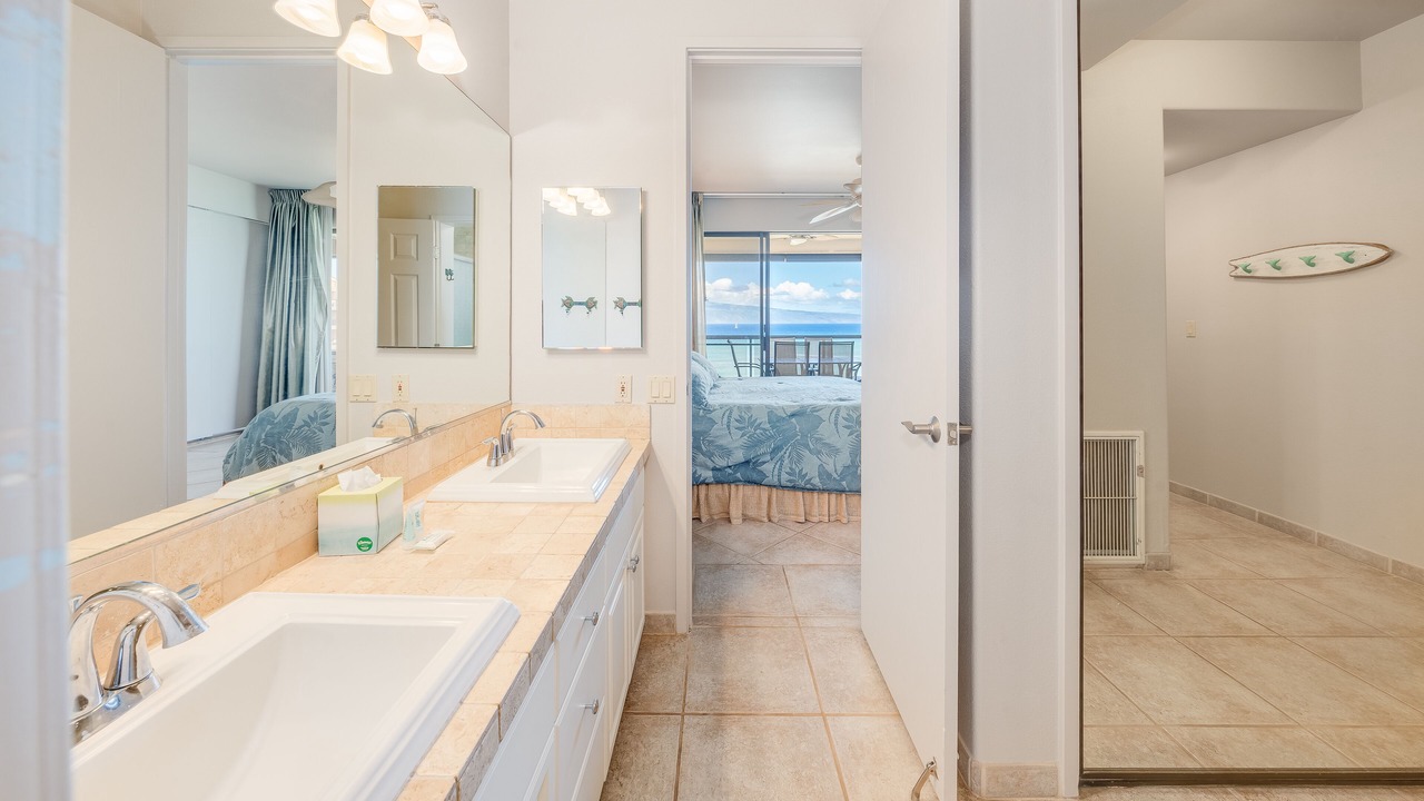 Photo of Bathroom in Kahana