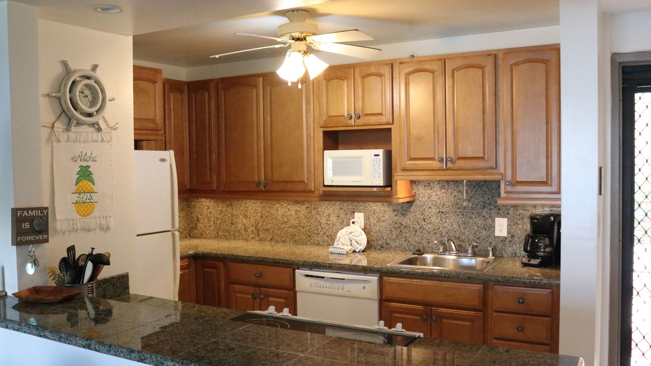 Photo of Kitchen in Kahana