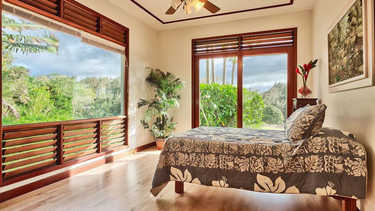 Photo of Bedroom in Pupukea