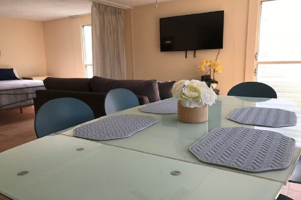 Photo of Bedroom in Diamond Head - Kapahulu - St. Louis