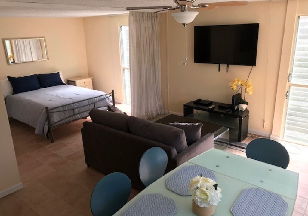 Photo of Bedroom in Diamond Head - Kapahulu - St. Louis