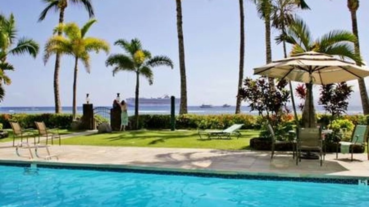 Photo of Others in Historic Lahaina Front Street