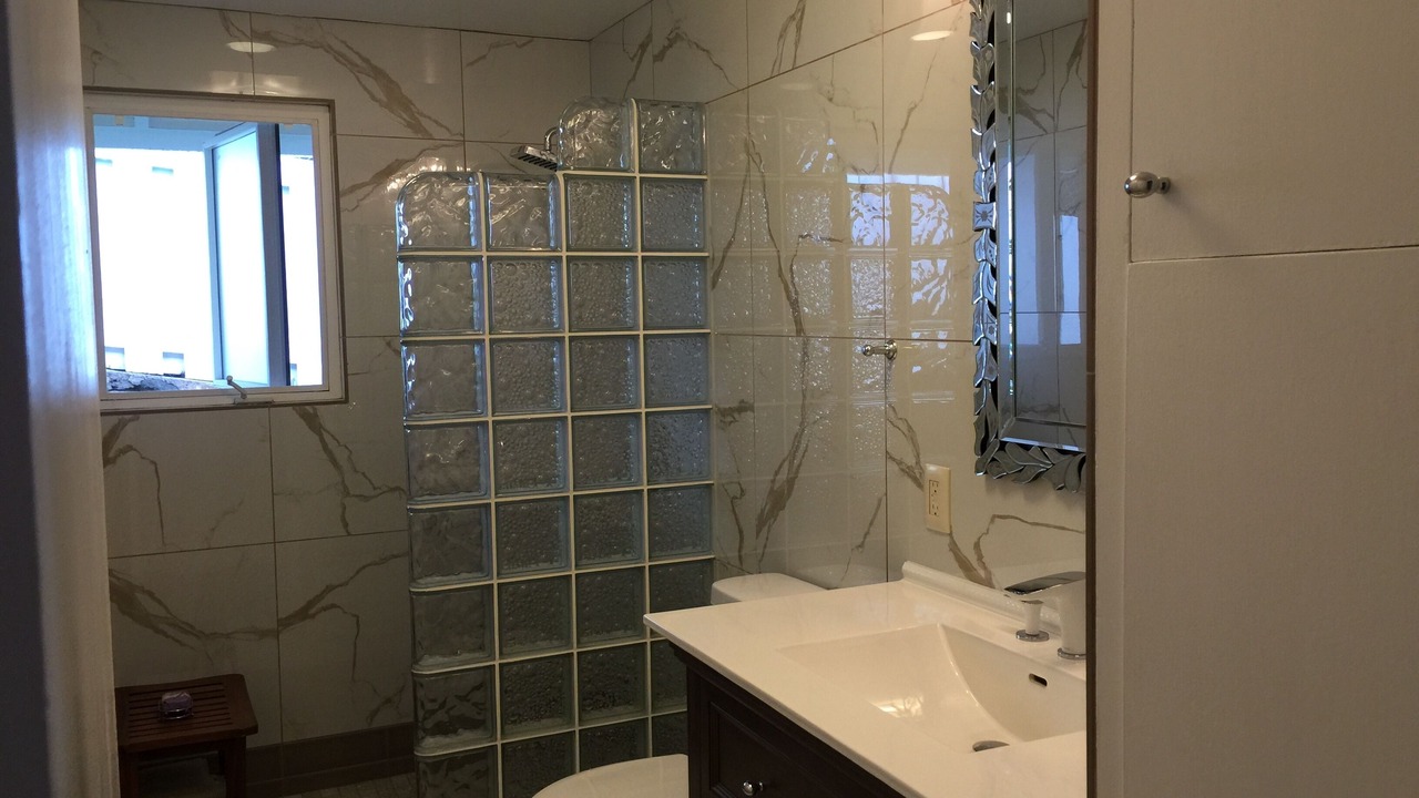 Photo of Bathroom in Waialae Iki Ridge